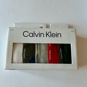 Calvin Klein Women’s Cotton Thongs/5 pack/Small